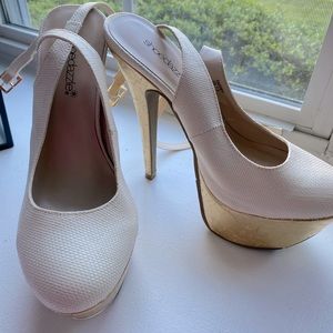 Cream/Gold High Heels